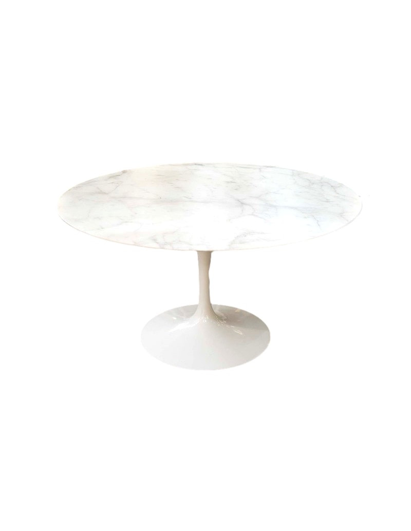 Eero SAARINEN (1910 - 1961) & KNOLL INTERNATIONAL , éditeur,Table 137 cm