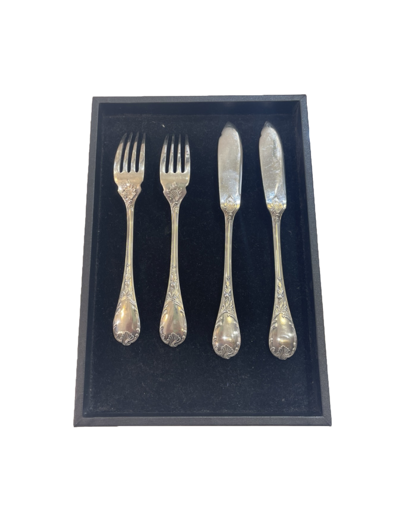 Christofle : "Marly" 12 silver-plated fish cutlery